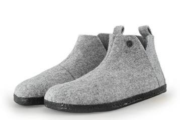 Birkenstock Pantoffels in maat 41 Grijs, Kleding | Heren, Schoenen, Overige kleuren, Verzenden, Zo goed als nieuw, Birkenstock