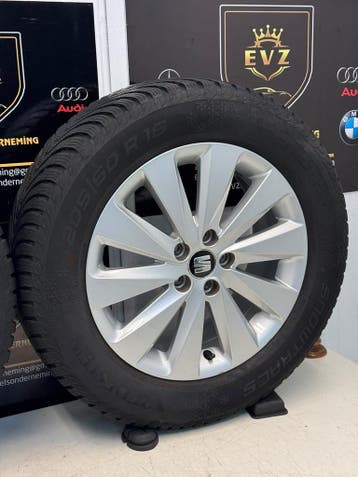 Org.2 stuks 205/60R16 inch Seat Arona2019 lichtmetaal velgen, Gebruikt, 16 inch, Banden en Velgen, Personenwagen