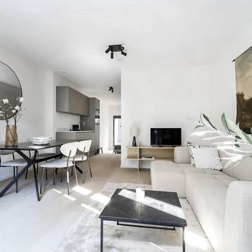 Appartement in Nijmegen gevonden voor €1400,- pm, Huizen en Kamers, Huizen te huur, Gelderland, Direct bij eigenaar, Nijmegen