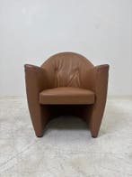 Gebruikte Leolux Carabas design fauteuil in bruin leer, Vergader- of Presentatieruimte, Ophalen of Verzenden, Gebruikt, Stoel