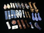 Japanese - Beeld, Unique Set of 30 / Pottery Chopstick Rest, Antiek en Kunst