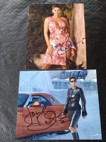 James Bond 007: Die Another Day - Lot of 2 - Halle Berry, Verzamelen, Film en Tv, Nieuw