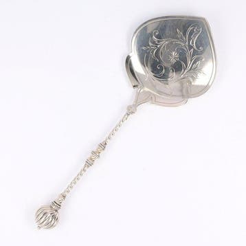 J.M. van Kempen. Pastijschep - Taartschep - .833 zilver -