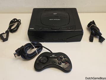 Sega Saturn - Console + Controller - Region Free, Verzenden, Gebruikt