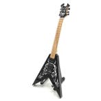 Miniatuur BC Rich Signature V gitaar met gratis standaard, Ophalen of Verzenden, Nieuw, Pop, Beeldje of Miniatuur