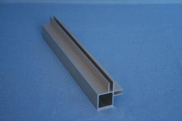 AL 4017 Aluminium geanodiseerd 20x20x1.5mm met 2 x flens 4mm, Dieren en Toebehoren, Vogels | Hokken en Kooien, Ophalen of Verzenden