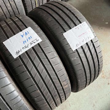2 x Bridgestone Turanza 235-50-18 101W Zomerbanden 6,5mm, 18 inch, Gebruikt, Ophalen of Verzenden, 235 mm