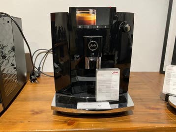 Online veiling: Jura, E4 (EA), koffievolautomaat, Nieuw