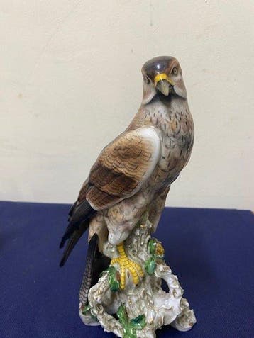 Rudolstadt / Volkstedt - Figuur - Rapace in porcellana -, Antiek en Kunst