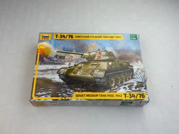 Zvezda 3686 | Soviet Medium Tank T-34/76 Mod. 1942 | 1:35, Verzenden, Nieuw