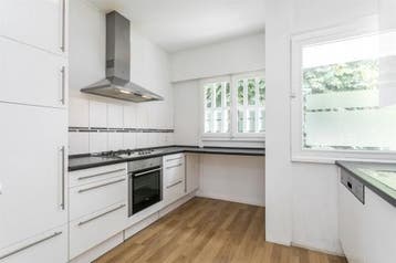 Te Huur 4 Kamer Appartement Schalmeistraat In Maastricht, Direct bij eigenaar, Limburg, Maastricht, Appartement