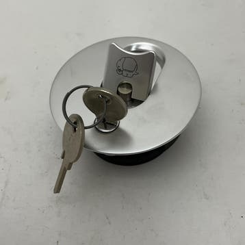 Ducati Paso F1 fuel tank cap and key - 067088560, Motoren, Ophalen of Verzenden, Gebruikt