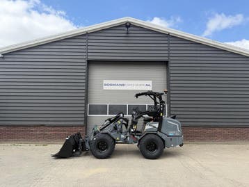 Giant G2700 X-TRA HD+ special color GREY minishovel NIEUW €7, Ophalen, Wiellader of Shovel