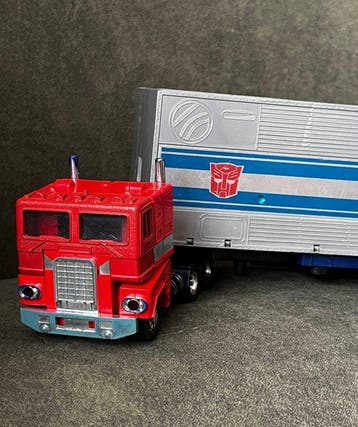 Hasbro - Figuur - Optimus Prime - Plastic, Metaal