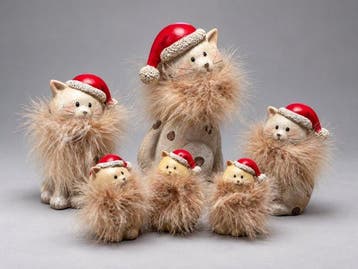 Beeld, Kerstkatten met kerstmutsen – Familie van 6 - 16 cm -