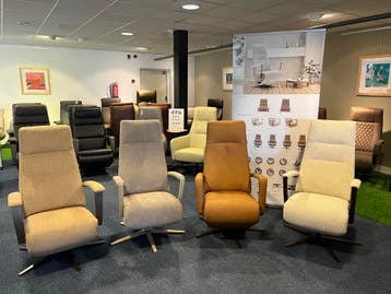 Relaxstoel Carrera showroommodel met 3 motoren, 25% KORTING!, Moderne Relaxstoel Carrera met 3 motoren , Verzenden, Minder dan 75 cm