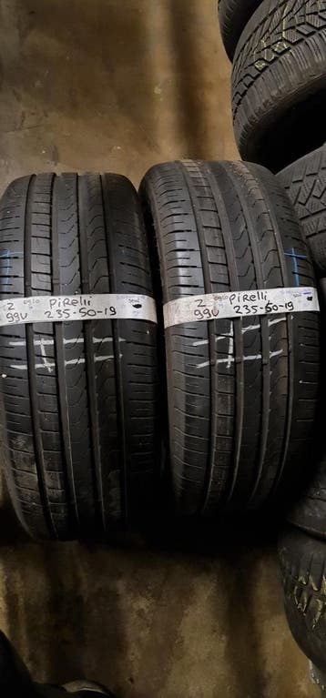 2x 235-50-19 Pirelli Zomer 6mm €80 Per Band 235 50 19, Gebruikt, 235 mm, Band(en), Personenwagen