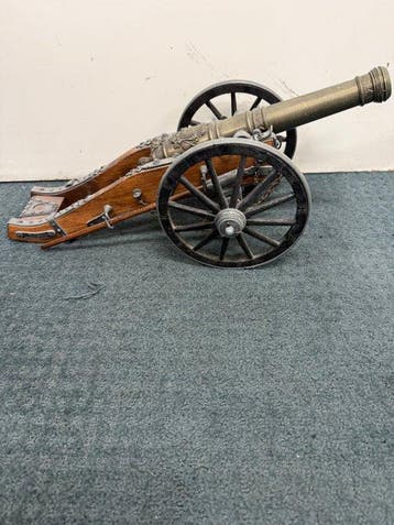 Niet op schaal - Model militair voertuig - Louis XIV kanon, Nieuw