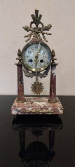 Slingerklok - - Verguld brons - 1910-1920 - Horloge met