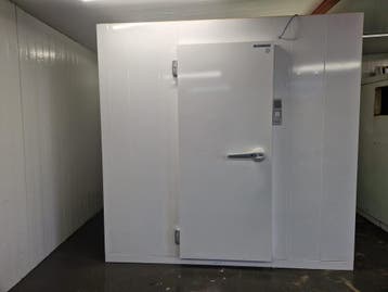 Koelcel 240 x 210 x 241 cm, Nieuw in verpakking, Koelen en Vriezen
