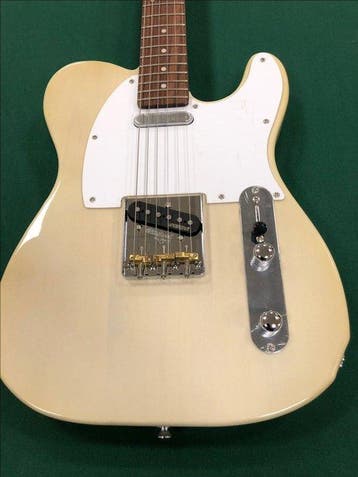 VINTAGE - V62 Reissued Ash Blonde B/stock - - Elektrische, Nieuw
