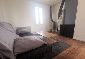 Te huur Studio Nibelungenhof In Hoogvliet Rotterdam, Huizen en Kamers, Minder dan 20 m², Rotterdam