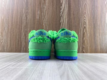 Nike SB Dunk Low | Grateful Dead Bears Green, Overige kleuren, Nieuw, Ophalen of Verzenden, Sneakers of Gympen