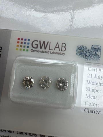 Zonder minimumprijs - 3 pcs Diamant (Natuurlijk gekleurd) -, Nieuw