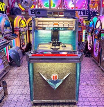 Rock-Ola Tempo I Model 1468 Jukebox (1959) - Gerestaureerd, Ophalen, Gebruikt