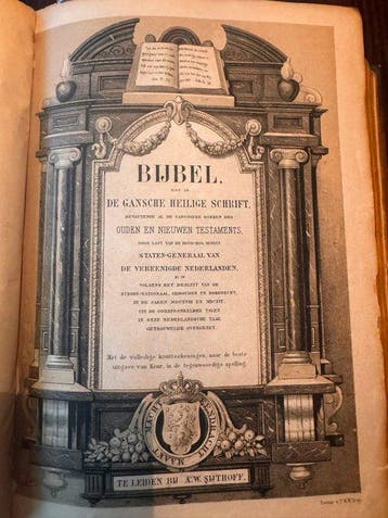 A.W. Sijthoff, Leiden - Statenbijbel - 1877
