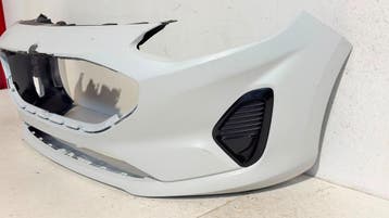 Ford Fiesta MK8 VII voorbumper H1BB-17757-A, Auto-onderdelen, Ophalen, Gebruikt, Voor, Ford
