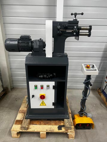 AYEL-TECH voormachine velsmachine, Nieuw