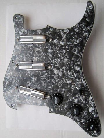 LACE - Alumitone Loaded Pickguard Sss Black Pearl/chrome - -, Nieuw