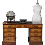 Bureau Engeland noten met wortelnoten en zwart leer ca 1910, Ophalen of Verzenden