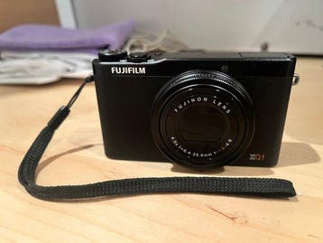 Fuji XQ1 Digitale compact camera, Audio, Tv en Foto, Nieuw