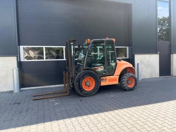 Veiling: Ruw-terreinheftruck Ausa C250-HX4 Diesel 2600kg 200, Zakelijke goederen, Machines en Bouw | Heftrucks en Intern transport
