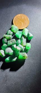 Smaragd Ruw- 12.44 g, Verzamelen, Mineralen en Fossielen