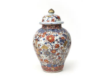 Porseleinen dekselvaas, China, Kangxi/Yongzheng, 18e eeuw