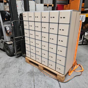 36-deurs Aestic telefoonlockers - 123x123x23 cm, Ophalen of Verzenden, Nieuw