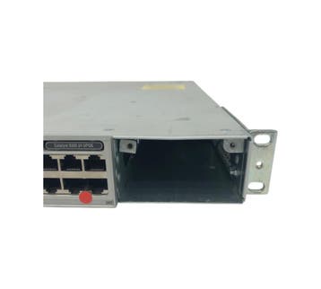 Cisco C9300-24U-A used ( damaged ), Ophalen of Verzenden, Nieuw
