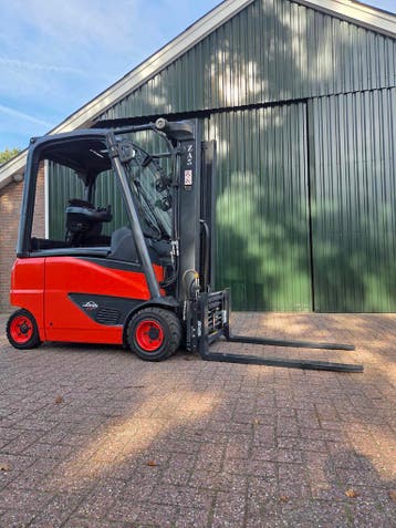 Linde E18 Elektrische Heftruck BJ2020 Triplex Spreider, Linde, Heftruck, Ophalen of Verzenden, 1000 tot 2000 kg