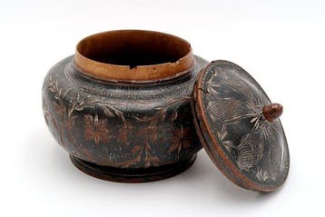 Doos - Hout - Gelakt doosje (yun)