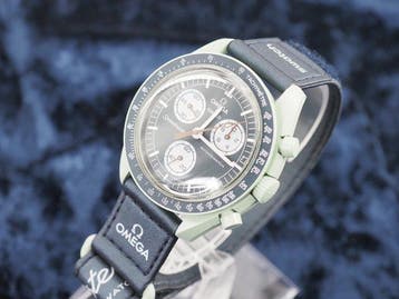 Omega x Swatch - MoonSwatch - Mission on Earth - Zonder, Nieuw