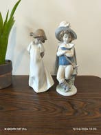 Nao by Lladró - Beeldje - Boy and girl (2) - Keramiek