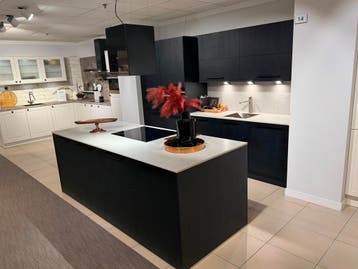 Showmodel moderne keuken met kookeiland 0020 - 14, Ophalen, Nieuw