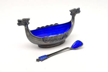 Anton Hansen Denmark - Bestekset - Emaille Viking-schip