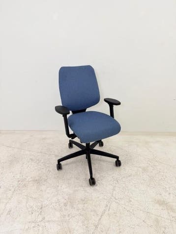 Giroflex 545-8529 bureaustoel blauw stof, Vergader- of Presentatieruimte, Ophalen of Verzenden, Gebruikt, Stoel