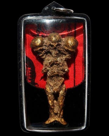 Amulet van de Drie Skeletbewakers: Esoterische Bescherming,