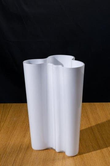 Iittala - Alvar Aalto - Vaas - Savoy 251 mm - Wit - Glas