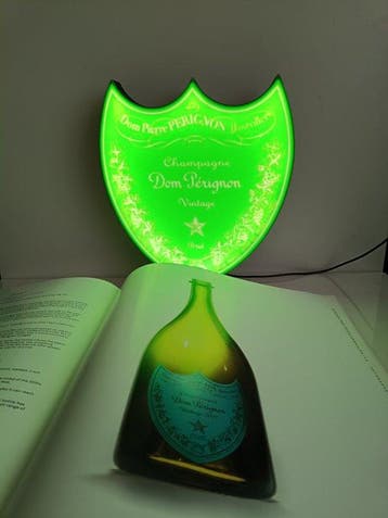 Edward Kaukoranta - Drinking Dom Pérignon 1921 to 2013 -, Antiek en Kunst